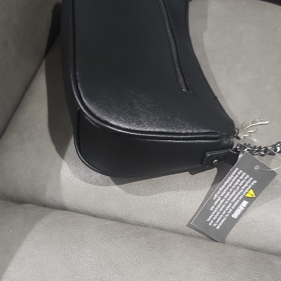 SOLD💢💢 Ed Hardy Love Kills Slowly Shoulder Bag - Picture 5 of 8